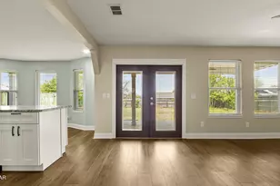 2435 Amhurst St, Lynn Haven, FL 32444 - Photo 2