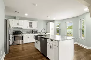 2435 Amhurst St, Lynn Haven, FL 32444 - Photo 4