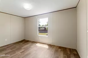 1790 Carolina St, Alford, FL 32420 - Photo 8