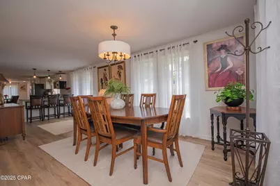 402 E Pennsylvania Avenue, Bonifay, FL 32425 - Photo 14