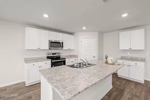 7173 Ellie B Dr, Panama City, FL 32404 - Photo 2