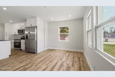 212 N Cove Boulevard, Panama City, FL 32401 - Photo 18