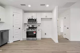 924 Taylor Dr, Panama City, FL 32404 - Photo 6