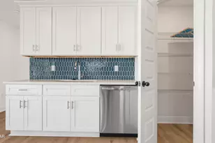 922 Taylor Dr, Panama City, FL 32404 - Photo 8