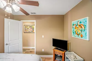 7930 S Lagoon Dr, Panama City, FL 32408 - Photo 16