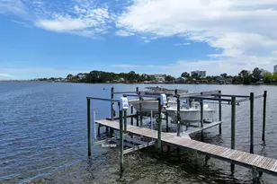 7009 N Lagoon Dr, Panama City, FL 32408 - Photo 14