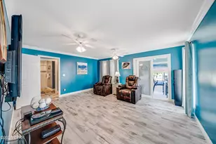 7009 N Lagoon Dr, Panama City, FL 32408 - Photo 32