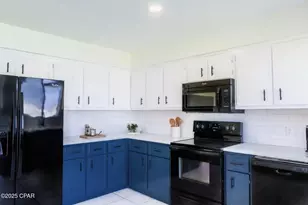 206 Acme Ln, Lynn Haven, FL 32444 - Photo 4