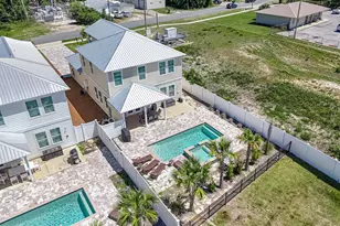 510 Lyndell Ln, Panama City Beach, FL 32407 - Photo 4
