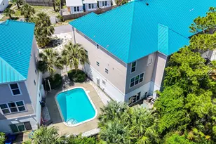 512 Dement Cir, Panama City Beach, FL 32407 - Photo 2