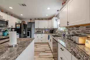 702 Plantation Cir, Panama City, FL 32404 - Photo 6