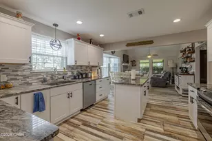 702 Plantation Cir, Panama City, FL 32404 - Photo 4