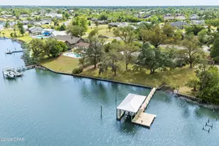 1203 N Bay Dr, Lynn Haven, FL 32444 - Photo 4