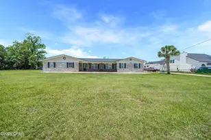 1026 Harvard Blvd, Lynn Haven, FL 32444 - Photo 2