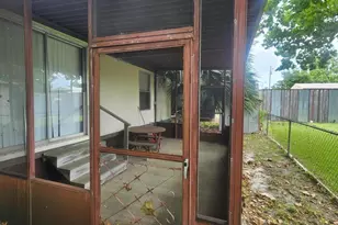 304 Toledo Pl, Panama City Beach, FL 32413 - Photo 10