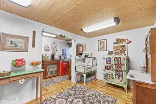 1748 Georgia St, Alford, FL 32420 - Photo 2