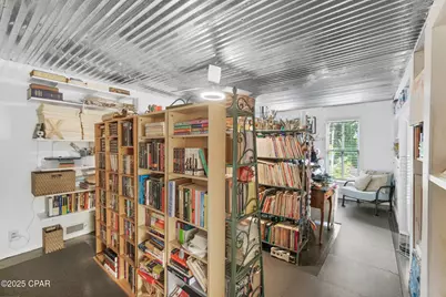 1748 Georgia Street, Alford, FL 32420 - Photo 30