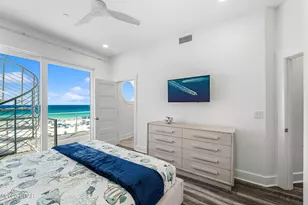 8711 Surf Dr, Panama City Beach, FL 32408 - Photo 42