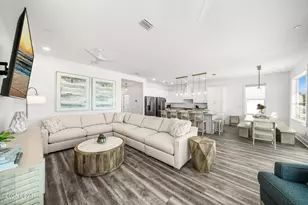 8711 Surf Dr, Panama City Beach, FL 32408 - Photo 16