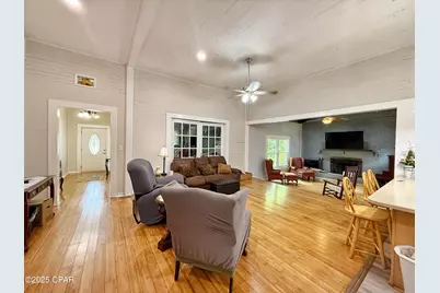 5382 10th Street, Malone, FL 32445 - Photo 16