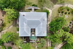 24197 NW Pine Tree Trl, Fountain, FL 32438 - Photo 4