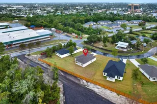 2006 Norwood Pl, Panama City, FL 32405 - Photo 2