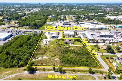 2515 E 15th Street, Panama City, FL 32405 - Photo 2