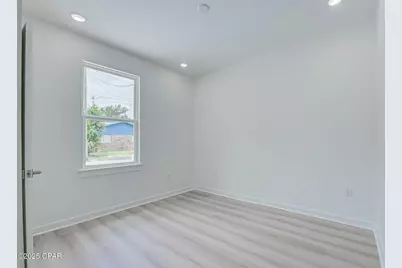 825 E 12th Street, Panama City, FL 32401 - Photo 16