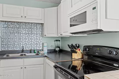 8743 Thomas Drive #528, Panama City Beach, FL 32408 - Photo 12