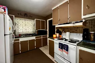 2958 Russ St, Marianna, FL 32446 - Photo 6