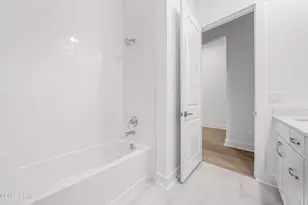 952 Camp Fire Cir, Panama City Beach, FL 32413 - Photo 16