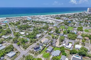 408 Wisteria St, Panama City Beach, FL 32407 - Photo 30