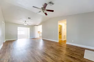 3615 Courtney Dr, Panama City, FL 32408 - Photo 2