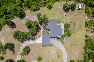818 Radcliff Ave, Lynn Haven, FL 32444 - Photo 4