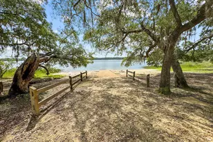 1371 Deadening Rd, Chipley, FL 32428 - Photo 10