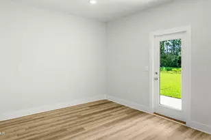 698 Norris Dr, Port Saint Joe, FL 32456 - Photo 12