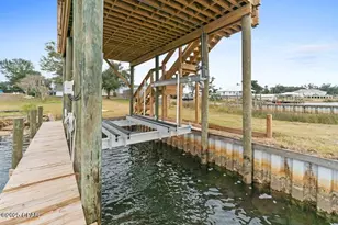 303 Blackshear Dr, Panama City, FL 32404 - Photo 24