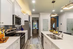 21818 Kelly Pnes Pl, Panama City Beach, FL 32413 - Photo 10