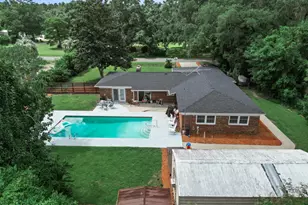 2025 Shady Oaks Dr, Tallahassee, FL 32303 - Photo 2