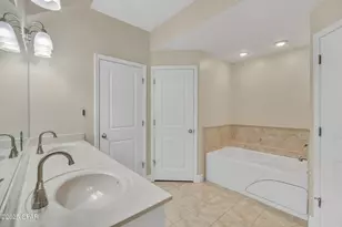 1017 W 11th St, Panama City, FL 32401 - Photo 30