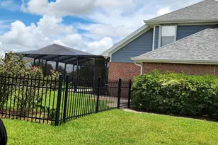 3209 Country Club Dr, Lynn Haven, FL 32444 - Photo 10