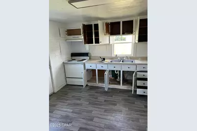 235 Central Avenue, Panama City, FL 32401 - Photo 4