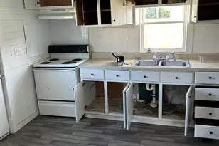 235 Central Ave, Panama City, FL 32401 - Photo 4