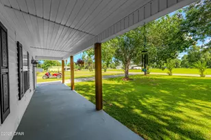 6454 Hartsfield Rd, Greenwood, FL 32443 - Photo 32