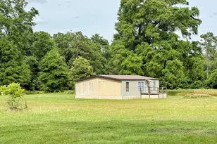 5172 Lynch Dr, Marianna, FL 32446 - Photo 4