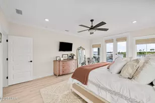 389 Confidence Wy, Southport, FL 32409 - Photo 22