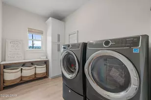 389 Confidence Wy, Southport, FL 32409 - Photo 42