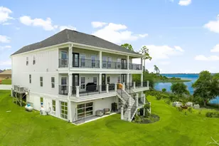 389 Confidence Wy, Southport, FL 32409 - Photo 6