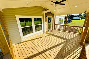 6815 Welcome Church Rd, Grand Ridge, FL 32442 - Photo 4