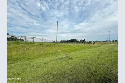 [Address not provided], Grand Ridge, FL 32442 - Photo 4